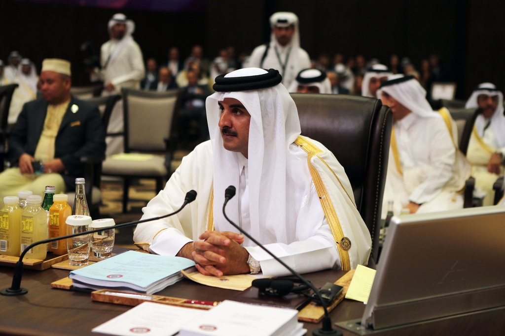 Emir of Qatar stand ups to Saudi Arabia boycott